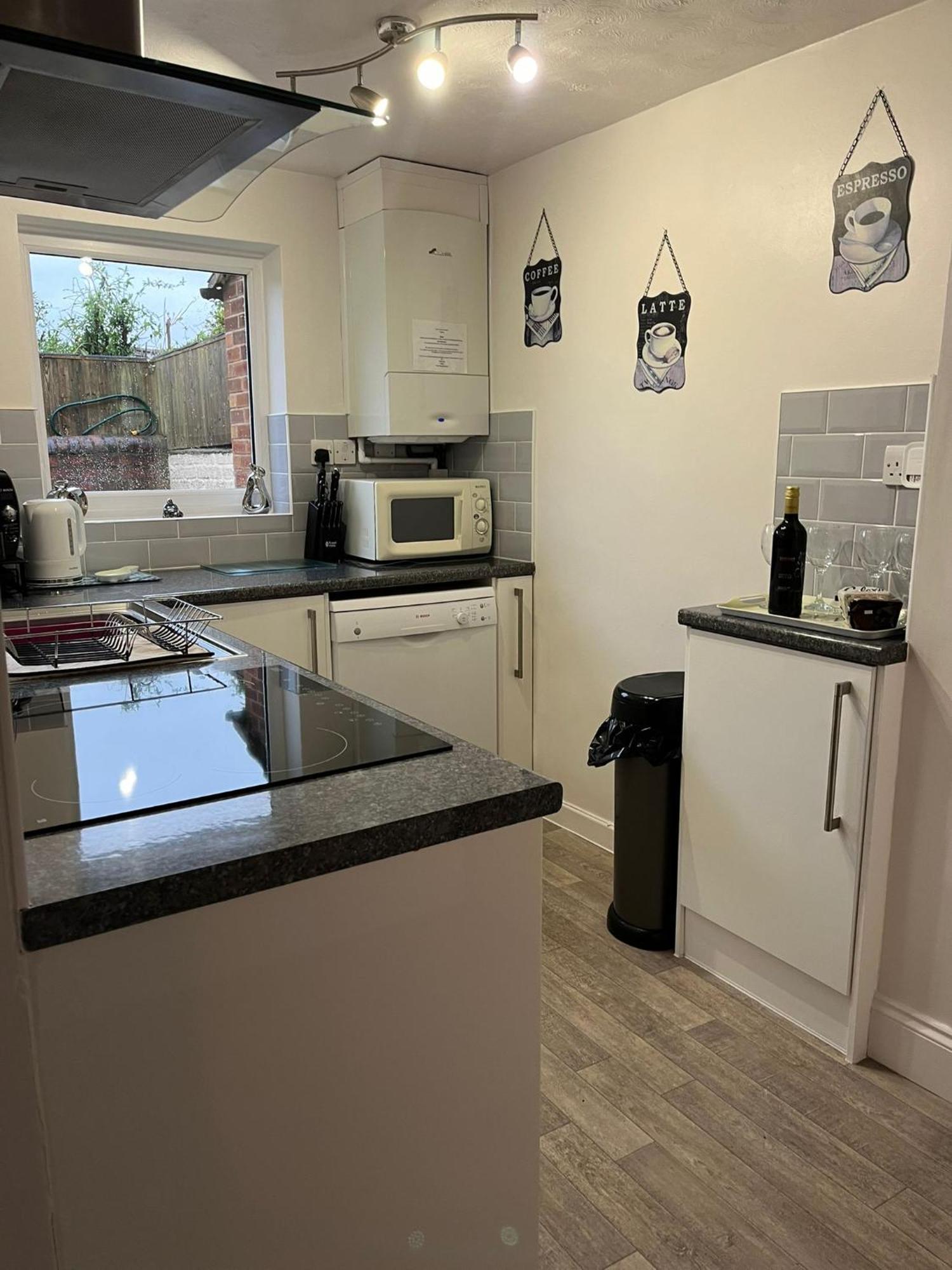 City Of Chester Award Winning Cottage -Pixie Terrace Честер Екстер'єр фото